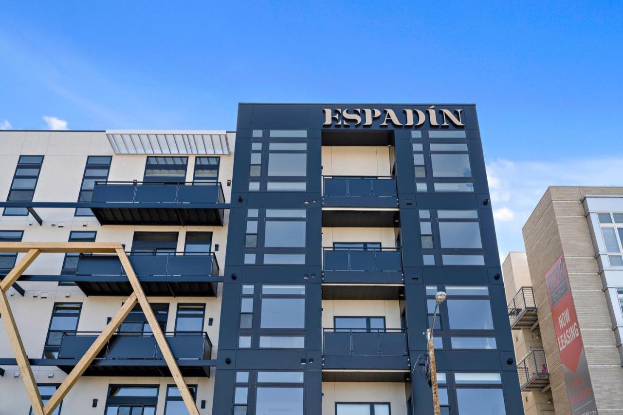 Modern Allure Lifestyle - City View - Zuni Lofts デンバー エクステリア 写真