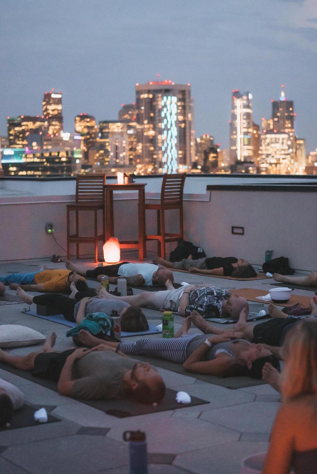 Modern Allure Lifestyle - City View - Zuni Lofts デンバー エクステリア 写真